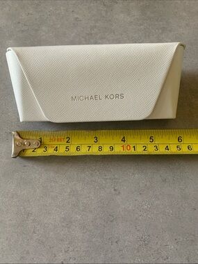Michael Kors White Textured Sunglasses Case with Gold Logo